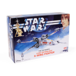 KIT PARA MONTAR SNAP KIT STAR WARS LUKE SKYWALKER X-WING FIGHTER 1/63 30 PEÇAS MPC 948